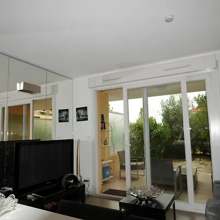 Emmanuelle Apartmán *