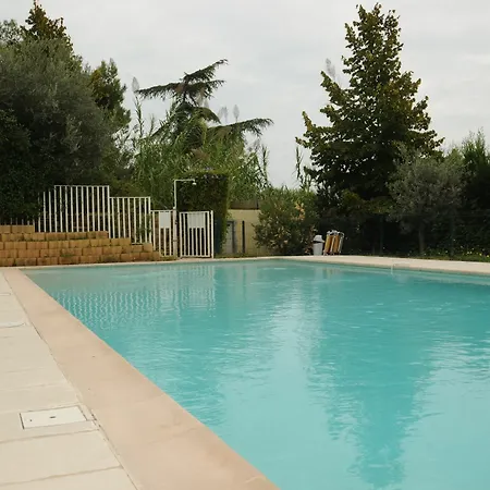 Studio Emmanuelle